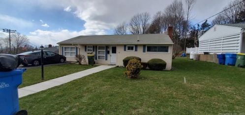 210 Peach Orchard Rd, Waterbury, CT 06706 exterior