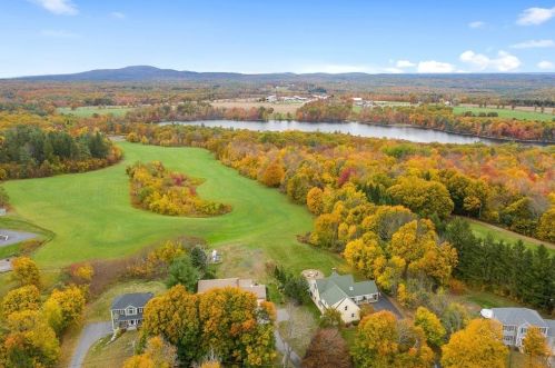 49 Central Tree Rd, Rutland, MA 01543 exterior