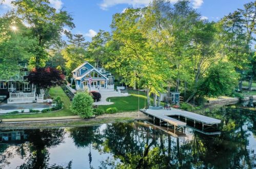 28 Pine Tree Rd, Coventry, RI 02816 exterior