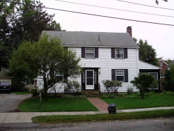 11 Angier Cir, Newton, MA 02466 exterior