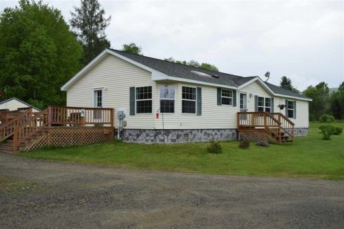 455 Bog Rd, Columbia, NH 03590 exterior