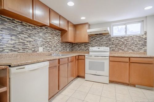 13 Prospect St, Seymour, CT 06483 exterior