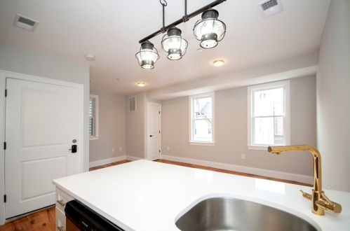 56 Liverpool St, Roxbury-Xing, MA 02128 exterior