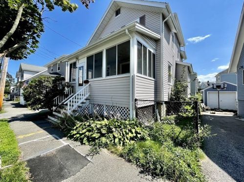 53 Sharon Rd, Quincy, MA 02171 exterior