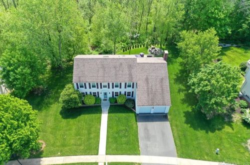 46 Tavern Cir, Middletown, CT 06457 exterior