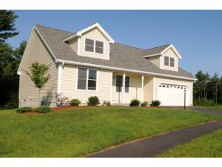 14 Daffodil Dr, Loudon, NH 03307 exterior
