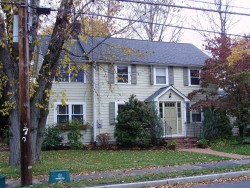 71 Woodward St, Newton, MA 02461 exterior