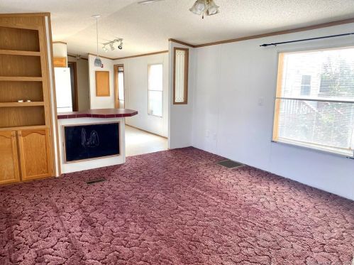 26 Carolyn Ln, North-Windham, CT 06256 exterior