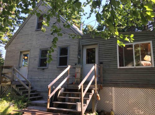 140 Boy Scout Point Rd, Vinalhaven, ME 04863 exterior