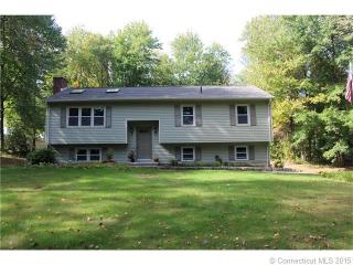 516 Middlebury Rd, Watertown, CT 06795 exterior