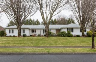 69 Willow Brook Rd, Longmeadow, MA 01106 exterior