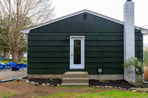 82 Northern Dr, Moosup, CT 06354 exterior
