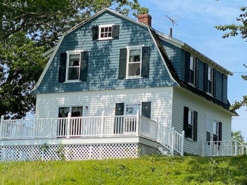5 Polka Valley Rd, Sedgwick, ME 04676 exterior