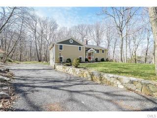 108 Rock Rd, Ridgefield, CT 06877 exterior