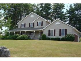 8 Castlegate Way, Nashua, NH 03063 exterior