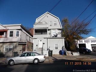 370 Wood Ave, Bridgeport, CT 06605 exterior