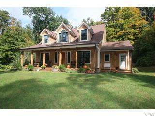 82 Paddy Hollow Rd, Bethlehem, CT 06751 exterior