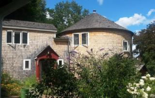 326 Hart Rd, Conway, MA 01341 exterior
