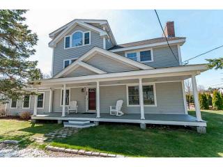 17 Craig St, Charlestown, RI 02813 exterior