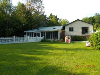 59 Beechwood Dr, Cornish, NH 03745 exterior