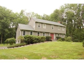 26 Weeburn Ln, Wilton, CT 06897 exterior