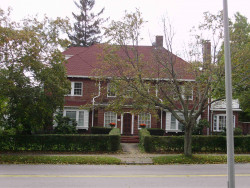 214 Commonwealth Ave, Newton, MA 02459 exterior