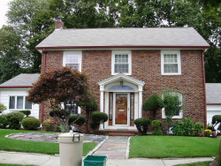 43 Arapahoe Rd, Newton, MA 02465 exterior