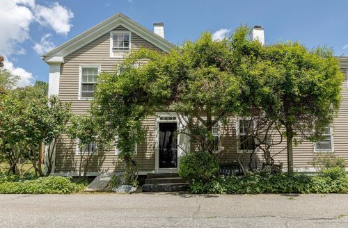 199 Middle Rd, Falmouth, ME 04105 exterior