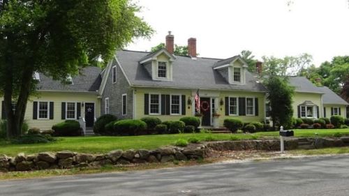 639 Front St, Marion, MA 02738 exterior