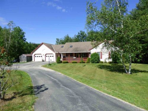 244 Pine Hollow Rd, South-Pownal, VT 05261 exterior