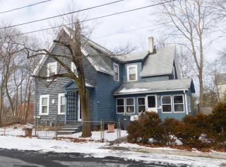39 Clark St, Dedham, MA 02026 exterior