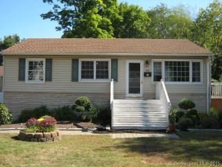 77 Melrose Ave, Watertown, CT 06779 exterior