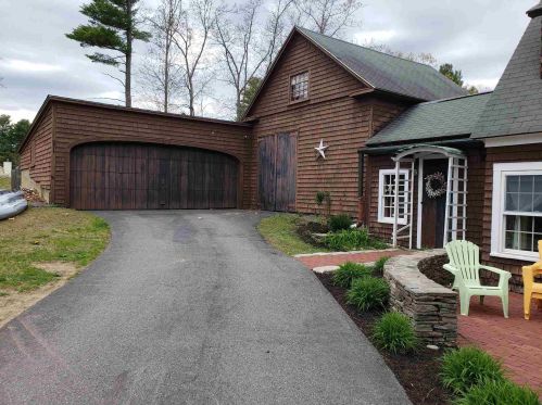 208 Manchester St, Nashua, NH 03064 exterior