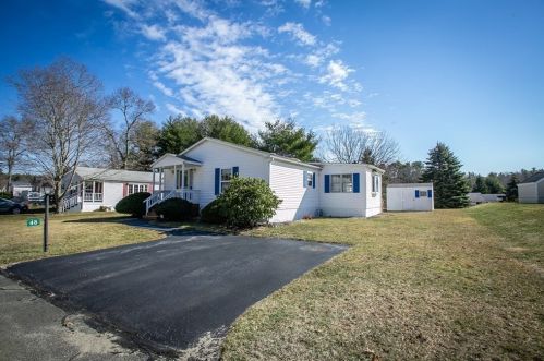 48 Mountain Ash Dr, Silver Lake, MA 02364 exterior