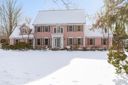 3 Newell Farm Dr, West Newbury, MA 01985 exterior