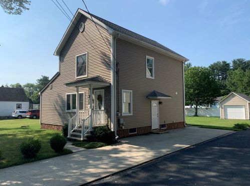 22 Hayre St, Montgomery, MA 01085 exterior