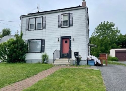 35 Eunice Ave, Worcester, MA 01606 exterior