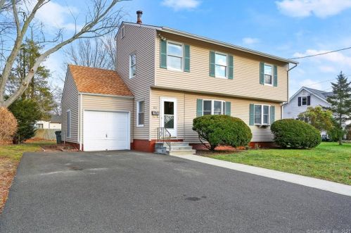 85 Nutmeg Rd, Bridgeport, CT 06610 exterior