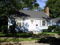 20 Star Rd, Newton, MA 02465 exterior