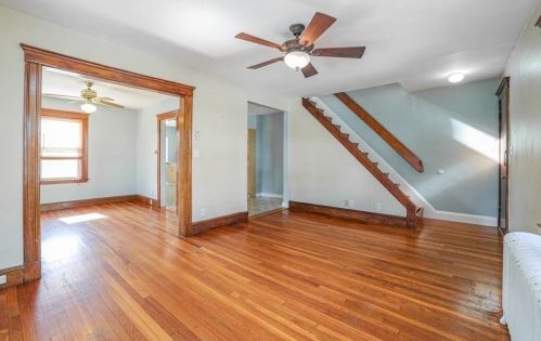 554 Lagrange St, Roxbury-Xing, MA 02132 exterior