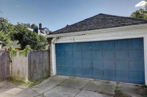 27 Doane Ave, Providence, RI 02906 exterior