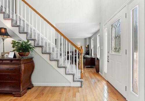 127 Wingate Ave, Methuen, MA 01844 exterior