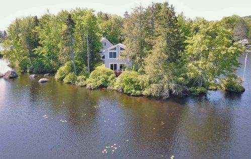 62 Birch Point Way, Washington, NH 03280 exterior