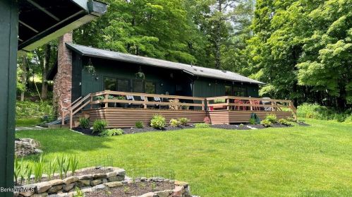76 Prospect Lake Rd, Mount-Washington, MA exterior