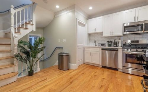 33 Margin St, Roxbury-Xing, MA 02136 exterior