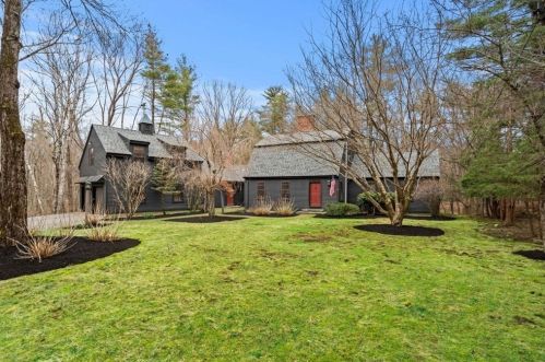151 Spofford Rd, Boxford, MA 01921 exterior