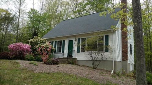 104 Stonebridge Rd, Coventry, CT 06238 exterior