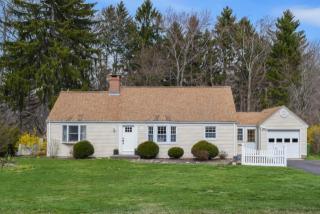 49 Peach Tree Rd, Glastonbury, CT 06033 exterior