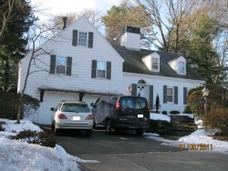 146 Arnold Rd, Newton, MA 02459 exterior