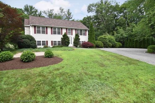 93 Cedar Grove Dr, Exeter, RI 02822 exterior